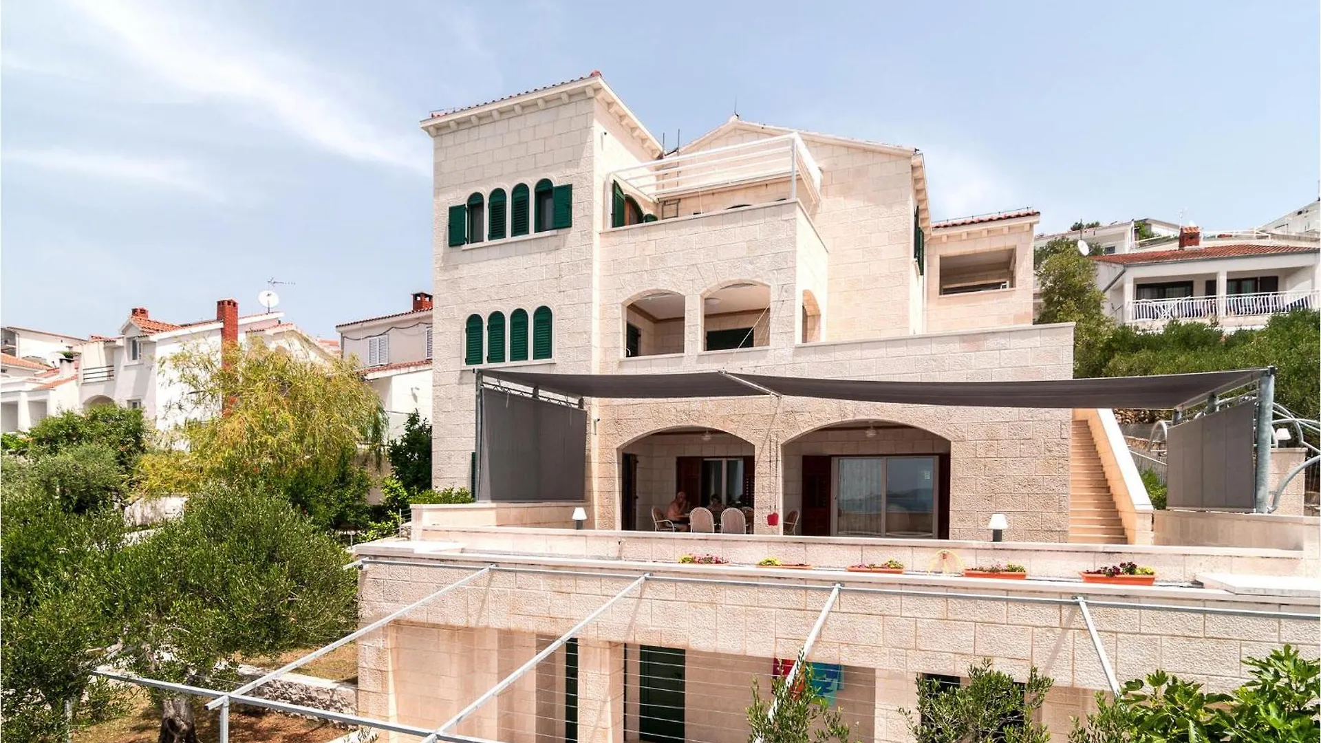 Beautiful Apartment In Okrug Donji With Wifi Donji Okrug  Croatia